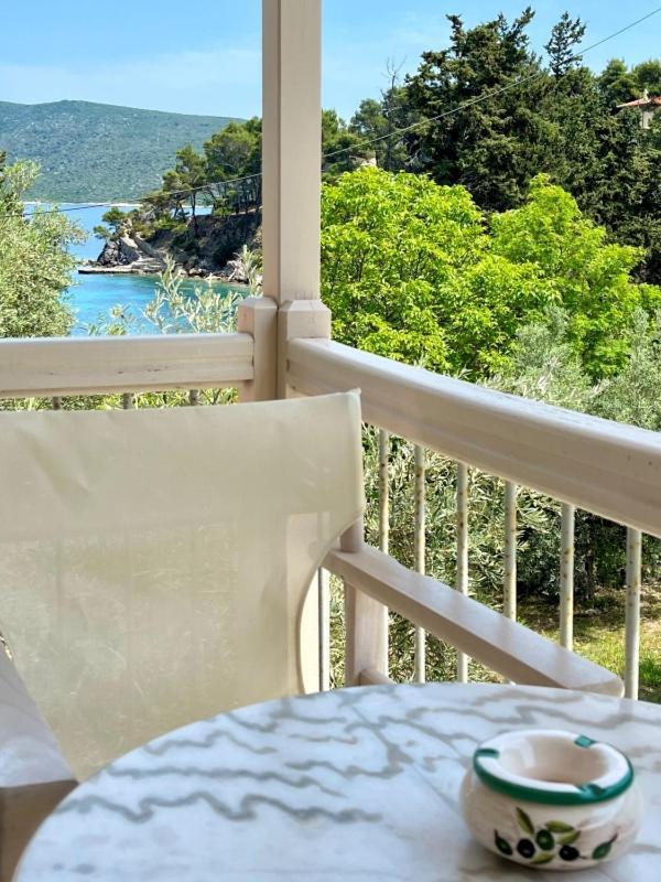 Lithea Villas And Studios By The Sea Agios Petros  ภายนอก รูปภาพ