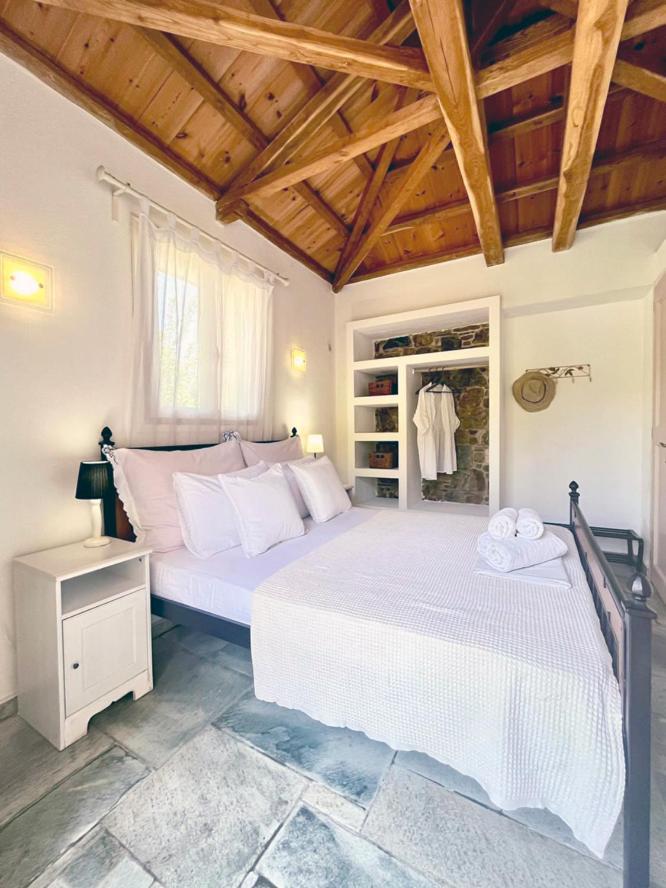 Lithea Villas And Studios By The Sea Agios Petros  ภายนอก รูปภาพ
