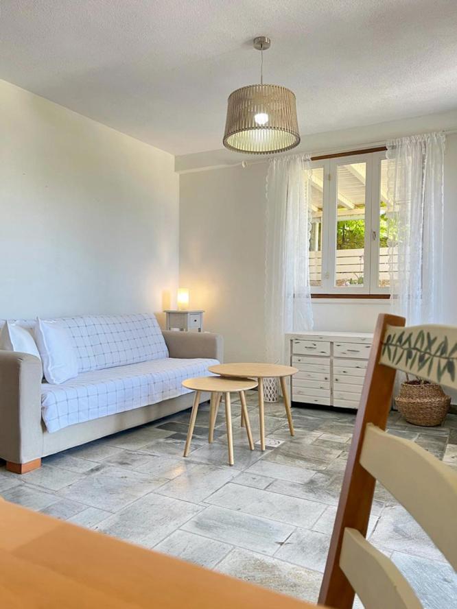 Lithea Villas And Studios By The Sea Agios Petros  ภายนอก รูปภาพ
